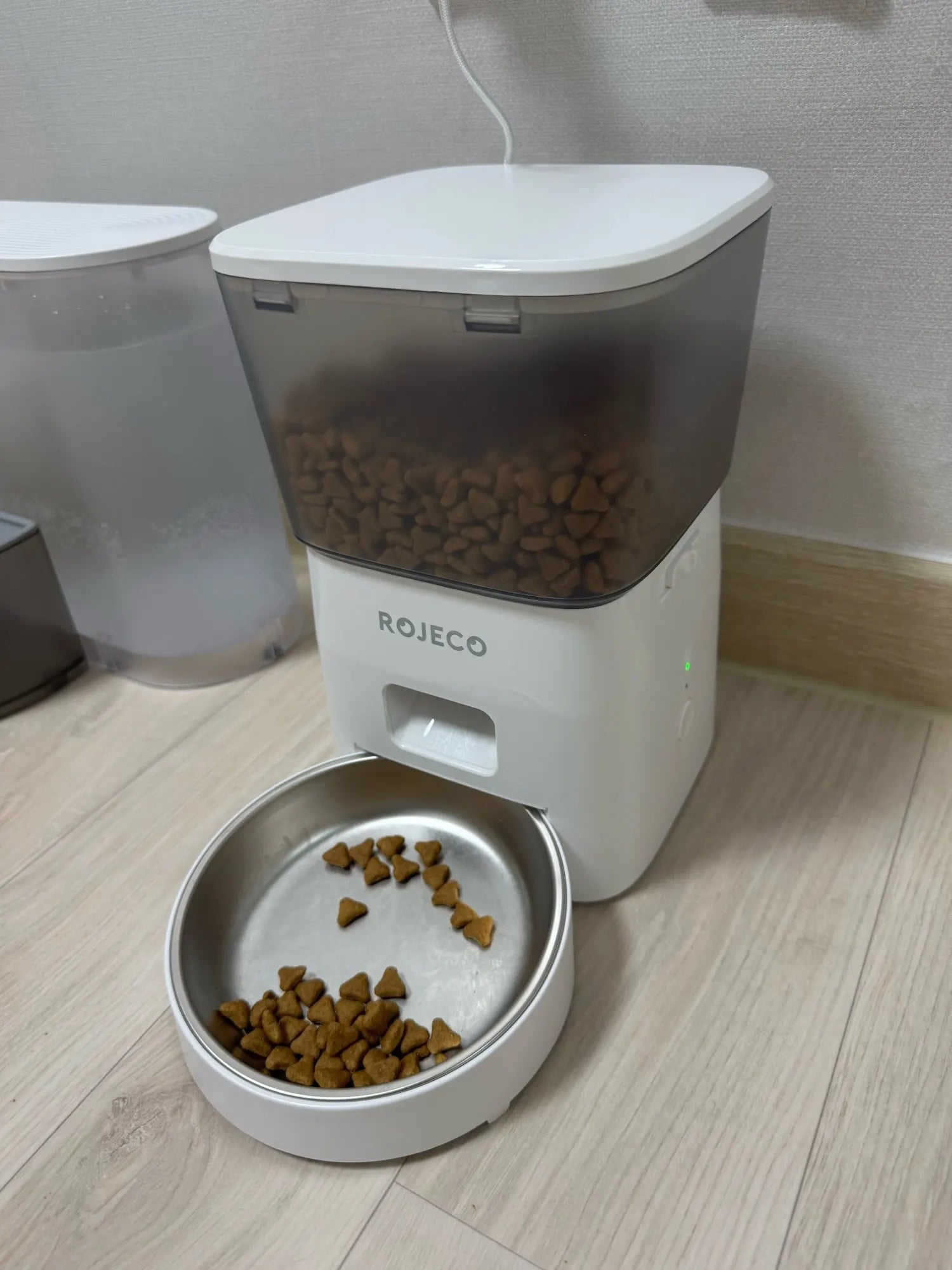 ROJECO 2L Smart Automatic Pet Feeder with Button Control - Petmelove